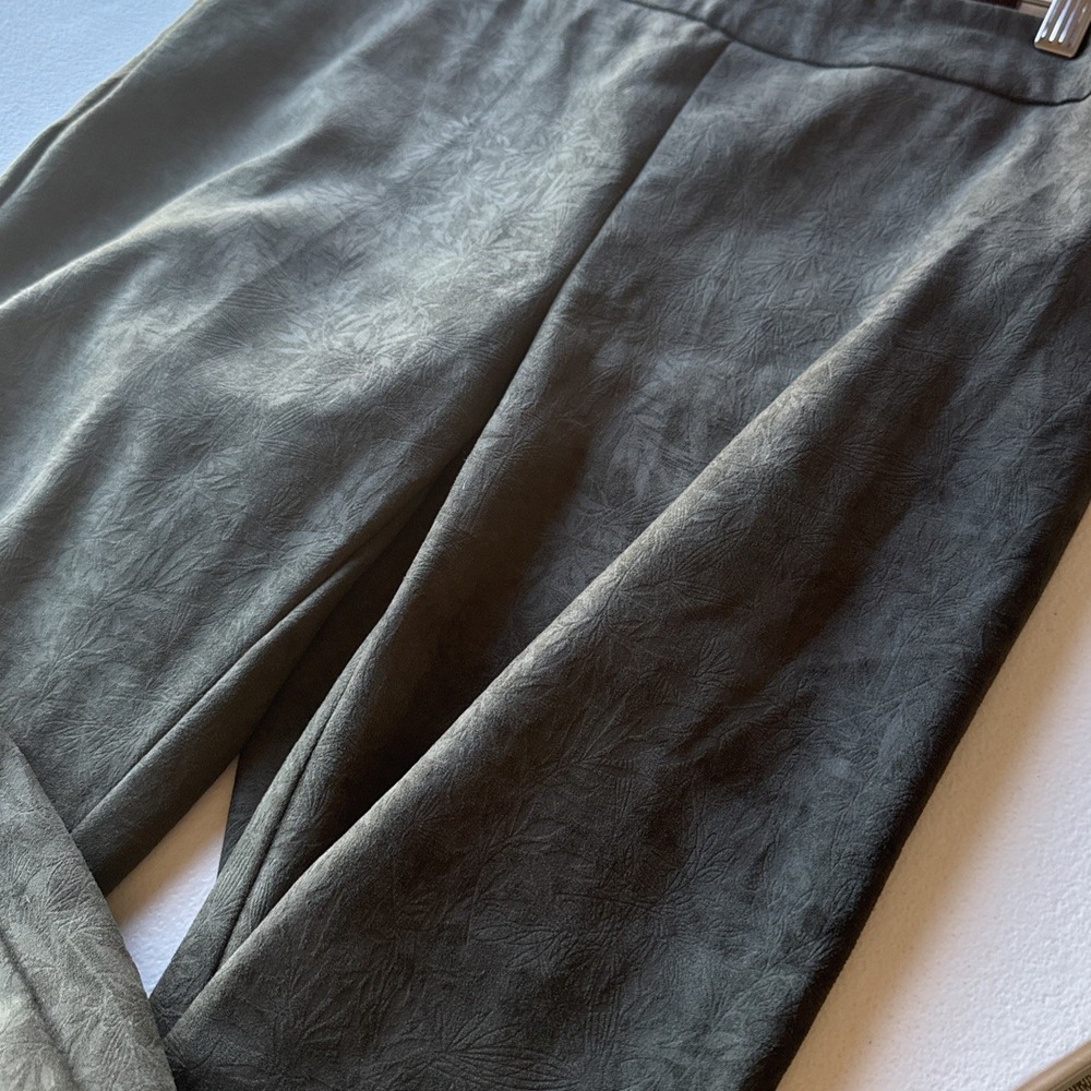 Lisette Faux Suede Leggings Women's Size Large Pull On Pant Cutout Raised Olive